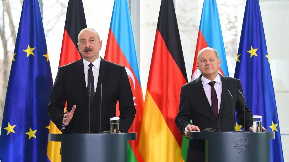 Azərbaycan Prezidenti və Almaniya Kansleri birgə mətbuat konfransı keçiriblər