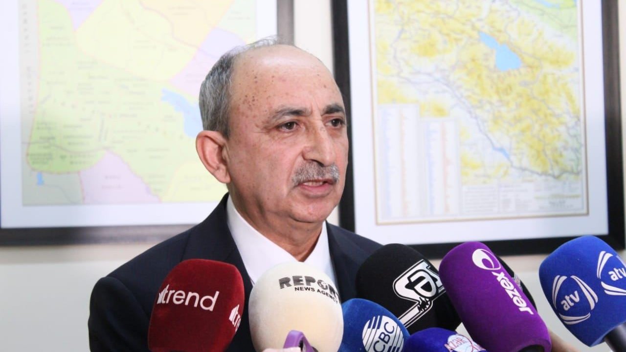 Nikol Paşinyan Ermənistandan azərbaycanlıların qovulması faktını inkar etməyə cəhd göstərib - Əziz Ələkbərli