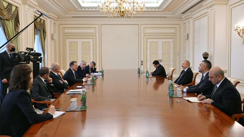 Azərbaycan Prezidenti İlham Əliyev İtaliyanın xarici işlər və beynəlxalq əməkdaşlıq nazirinin müavinini qəbul edib