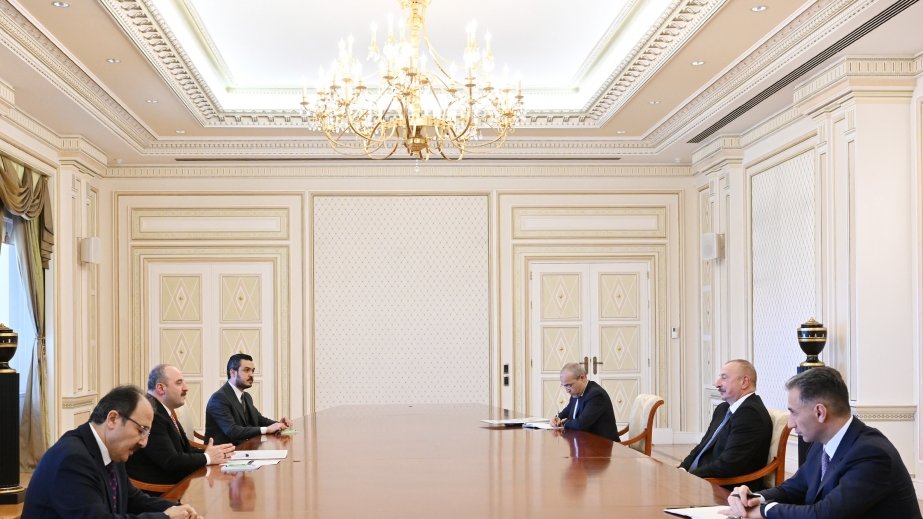 Azərbaycan Prezidenti İlham Əliyev Türkiyənin sənaye və texnologiya nazirini qəbul edib