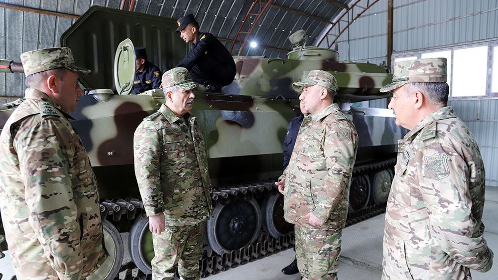 Zakir Həsənov azad edilmiş ərazilərə gedib, yeni hərbi obyektlərə baxış keçirib