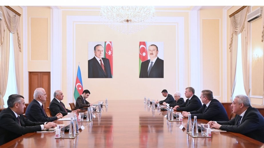 Azerbaijani PM meets with governor of Russia`s Astrakhan region
