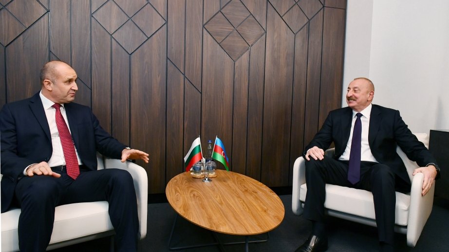 President Ilham Aliyev held one-on-one meeting with President of Bulgaria Rumen Radev