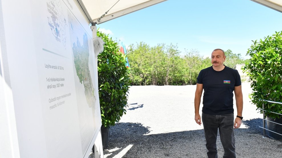 Qubadlı rayonunun Xanlıq kəndinin təməli qoyulub