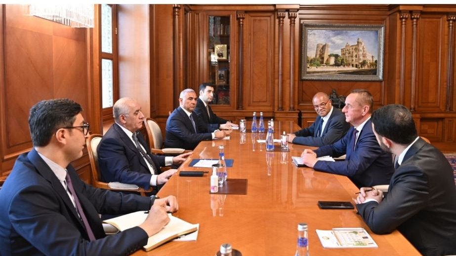 Baş nazir Əli Əsədov Beynəlxalq Kanoe Federasiyasının və Avropa Kanoe Assosiasiyasının prezidentləri ilə görüşüb