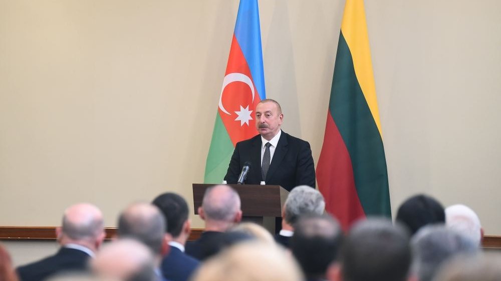 Prezident İlham Əliyev: Biz Xəzər və Baltik regionları arasında şəbəkə qurmalıyıq və bu, mümkündür
