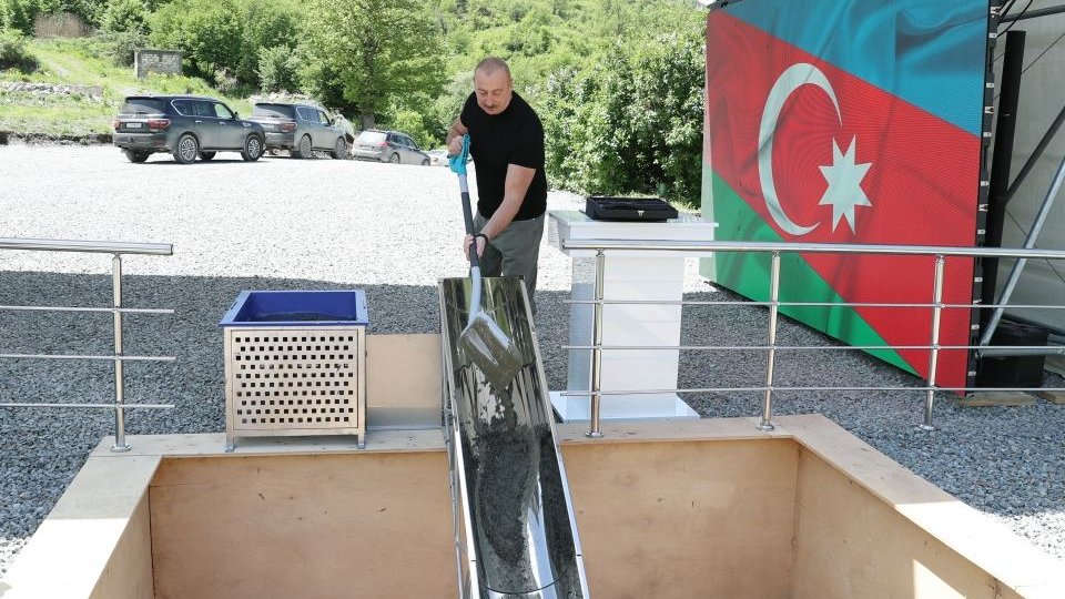 Prezident İlham Əliyev Kəlbəcər rayonuna səfər edib