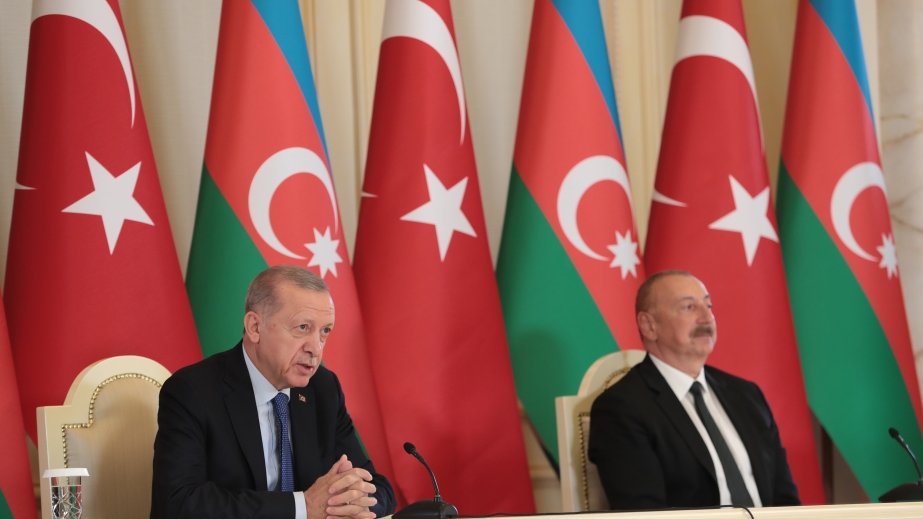 Türkiyə Prezidenti: Müdafiə sənayesi sahəsində üzərimizə düşən vəzifələri bundan sonra da yerinə yetirməkdə davam edəcəyik