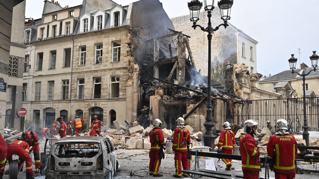 Paris’teki patlamada yaralı sayısı şok geçirenler dahil 50 olarak açıklandı
