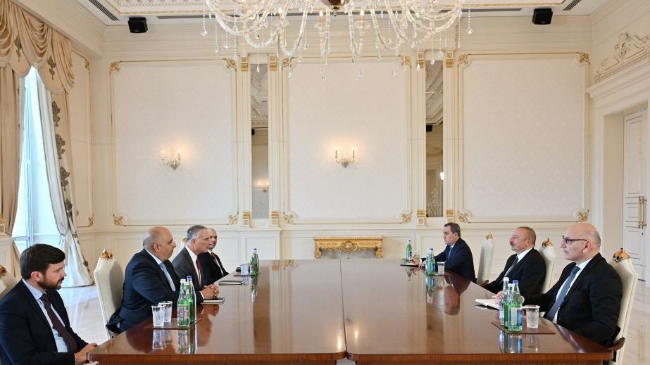 Prezident İlham Əliyev ABŞ Dövlət Departamentinin Qafqaz danışıqları üzrə baş müşavirini qəbul edib