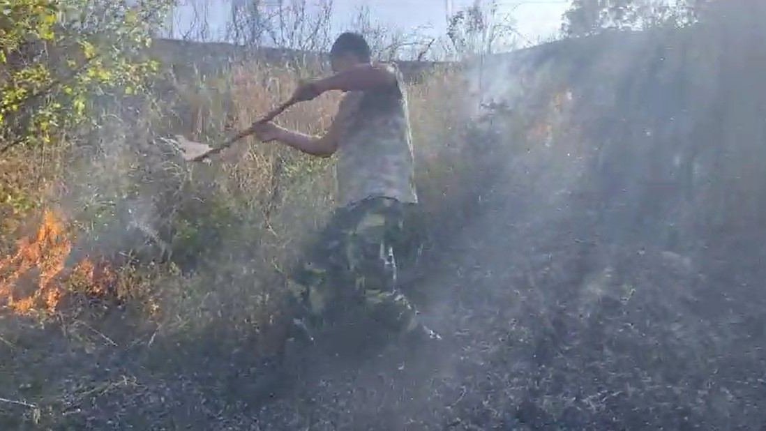 Şamaxıda dağlıq ərazidə yanğın baş verib