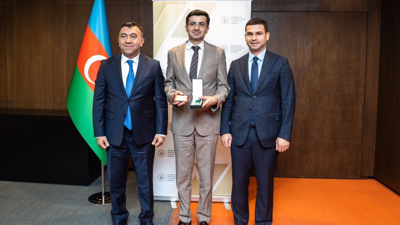 NEQSOL Holding CEO, Yusif Jabbarov, receives the prestigious Taraggi Medal