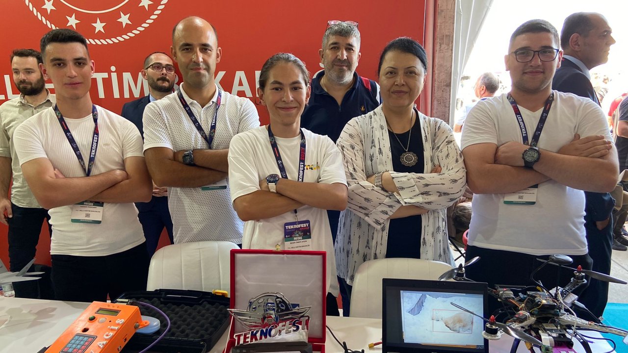 Lise öğrencilerinden kutup canlılarını İHA ile tespit edecek proje