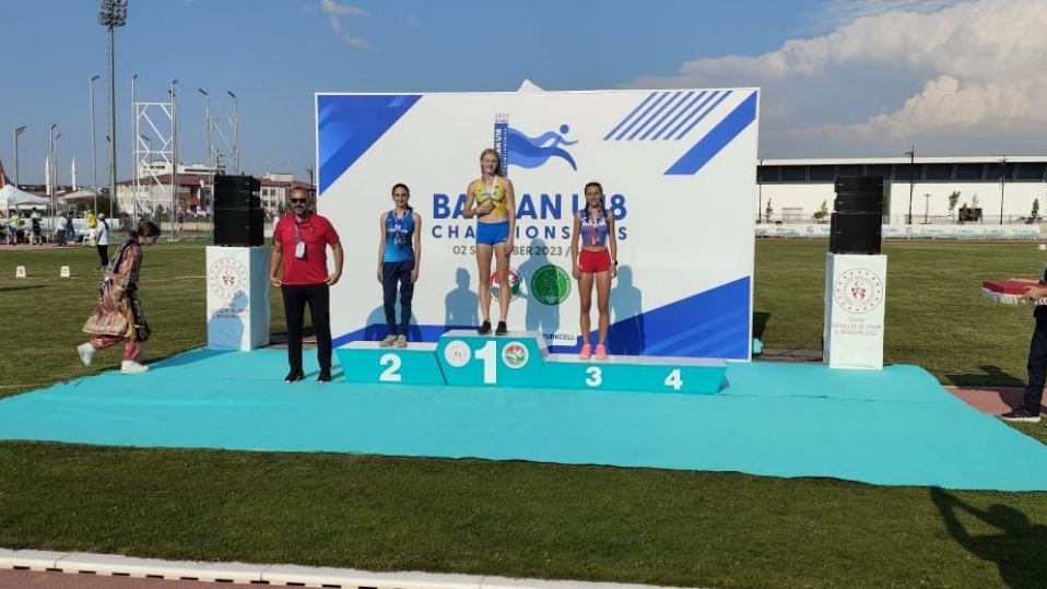 Azərbaycan atleti Türkiyədə gümüş medal qazanıb