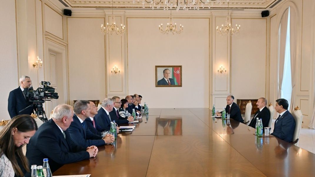 Prezident İlham Əliyev Slovakiya parlamenti sədrinin rəhbərlik etdiyi nümayəndə heyətini qəbul edib