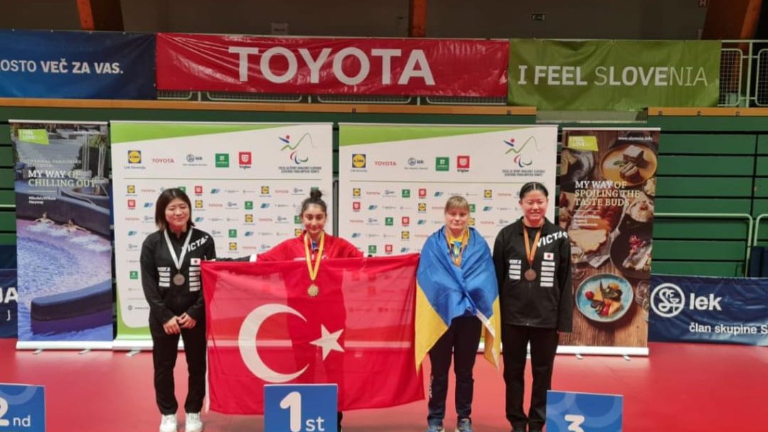 Özel sporcu Ebru Acer, Avrupa şampiyonu oldu