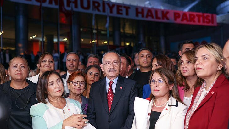 CHP'nin 100'üncü yıl marşı ilk kez seslendirildi