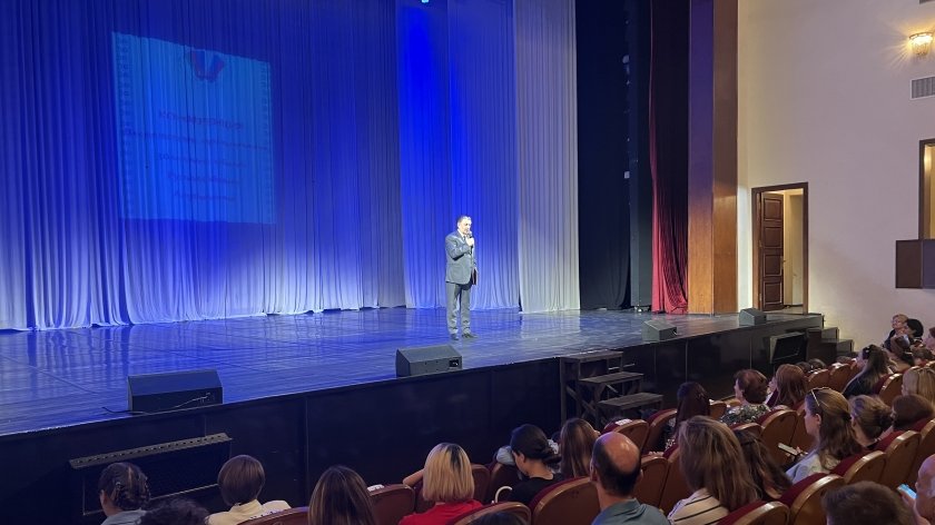 Azərbaycanın Rus İcması Heydər Əliyevin 100 illiyini qeyd edib