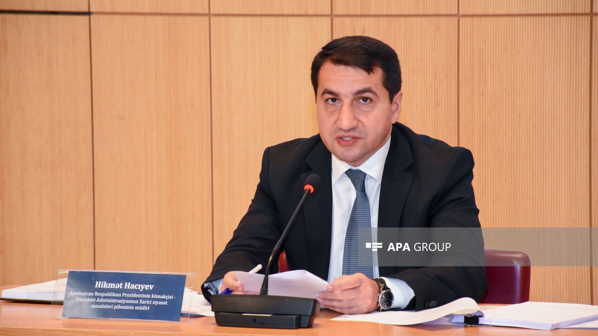 Hikmət Hacıyev: Ermənistan minaları “boz zona”nın hər perimetri boyunca yerləşdirməyə davam edir