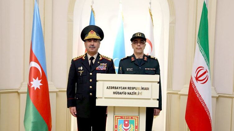 Zakir Həsənovla İranın Baş Qərargah rəisi arasında telefon danışığı olub