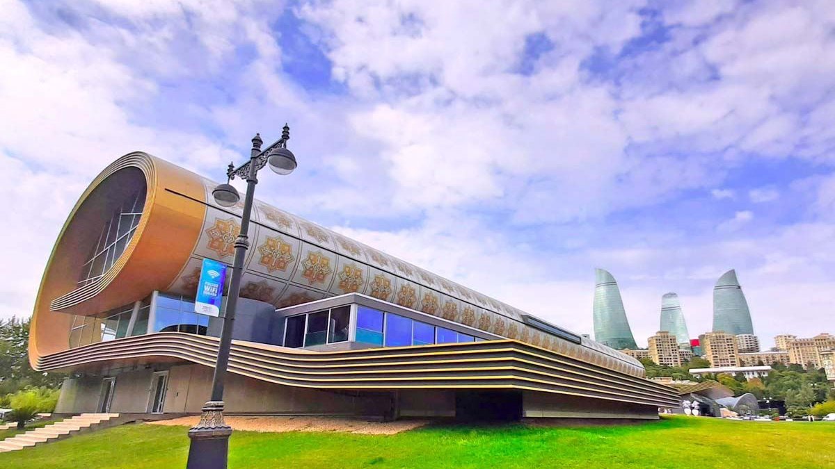 Azərbaycan Milli Xalça Muzeyindən fotoreportaj