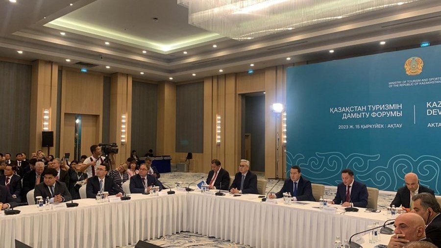 Qazaxıstanda keçirilən beynəlxalq forumda Azərbaycanın turizm imkanları təqdim olunub