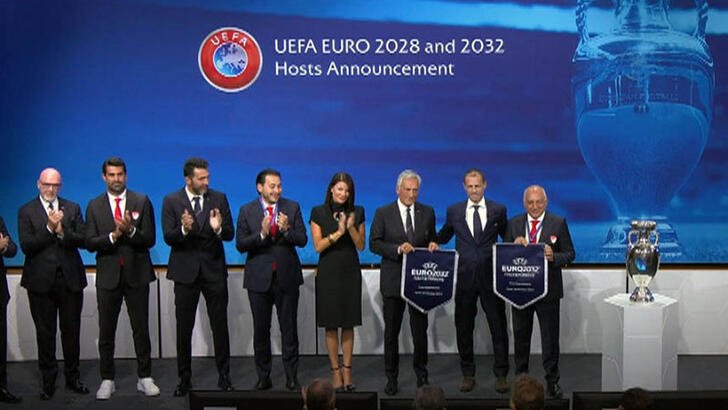 Türkiye ile İtalya EURO 2032'ye ev sahipliği yapacak