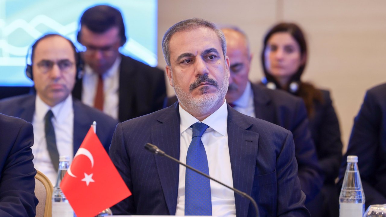 Bakan Fidan, Şuşa’da Ekonomik İşbirliği Teşkilatı toplantısına katıldı