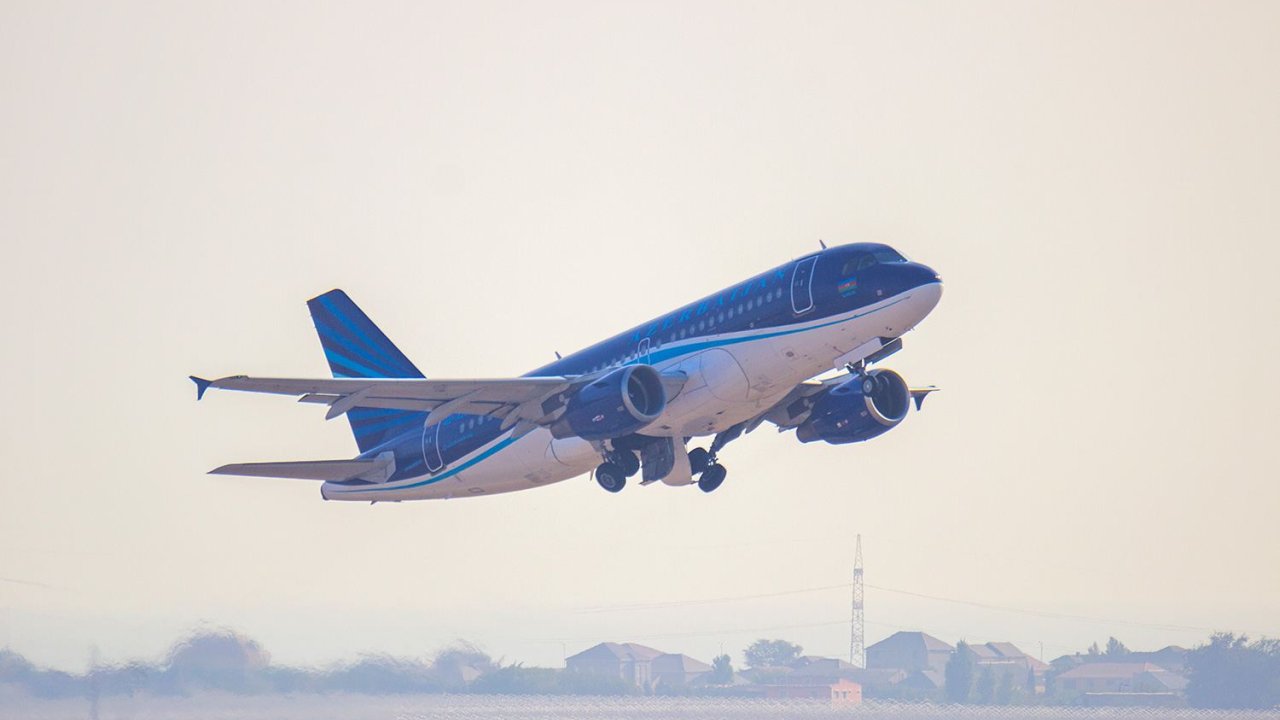 72 Azərbaycan vətəndaşı İsraildən Bakıya yola salınıb