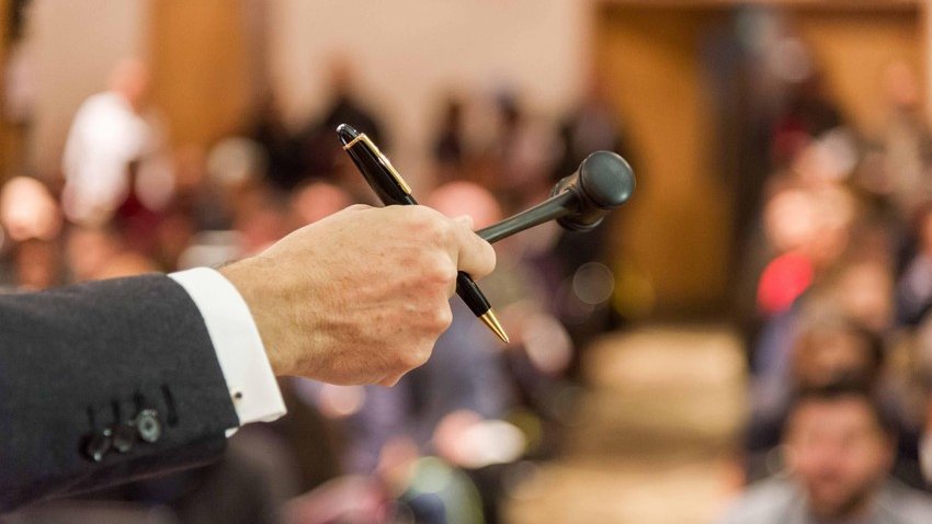 Azərbaycanda gələn ay 100-ə yaxın dövlət əmlakı hərraca çıxarılacaq