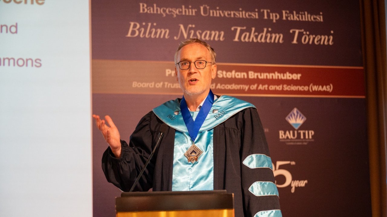 Alman bilim insanı Brunnhuber: Yeni bir parasal sisteme ihtiyaç var