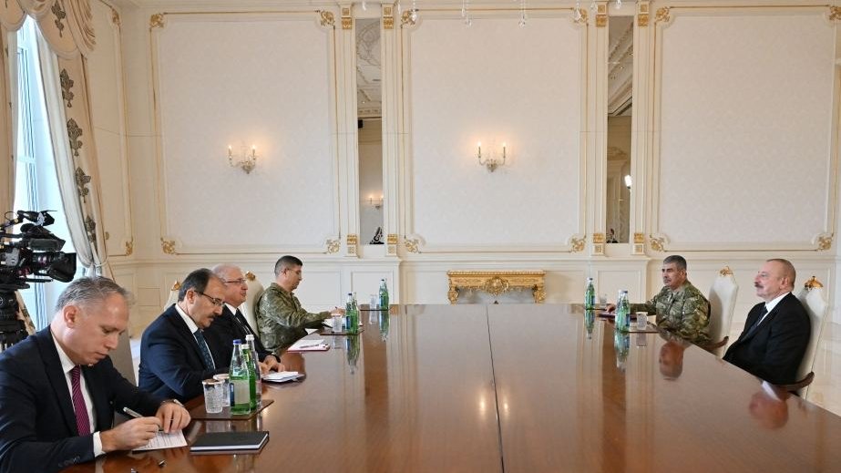 President Ilham Aliyev receives Türkiye's National Defense Minister