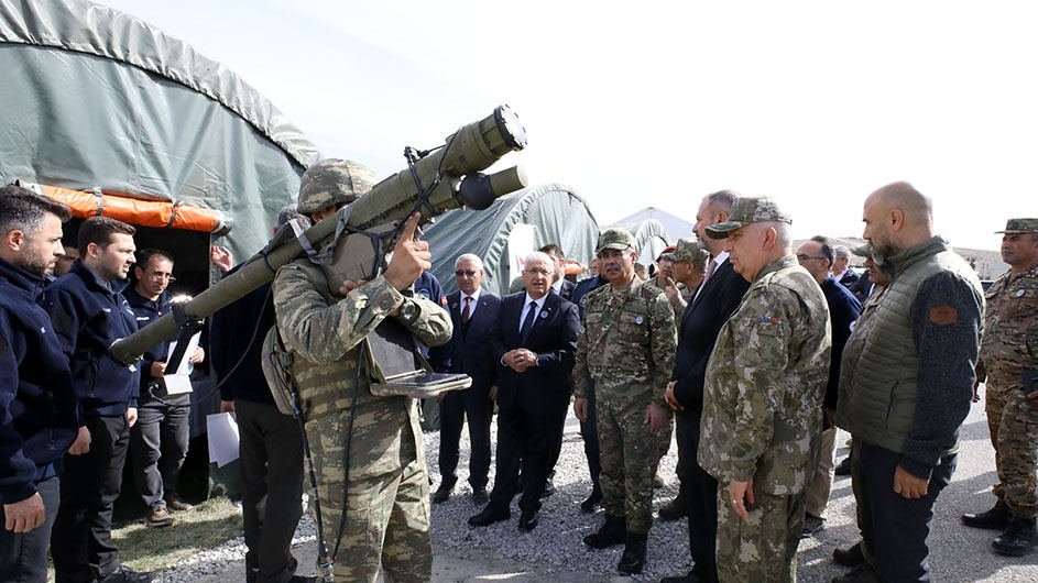Azərbaycan-Türkiyə birgə təliminin silah və texnika sərgisi keçirilib