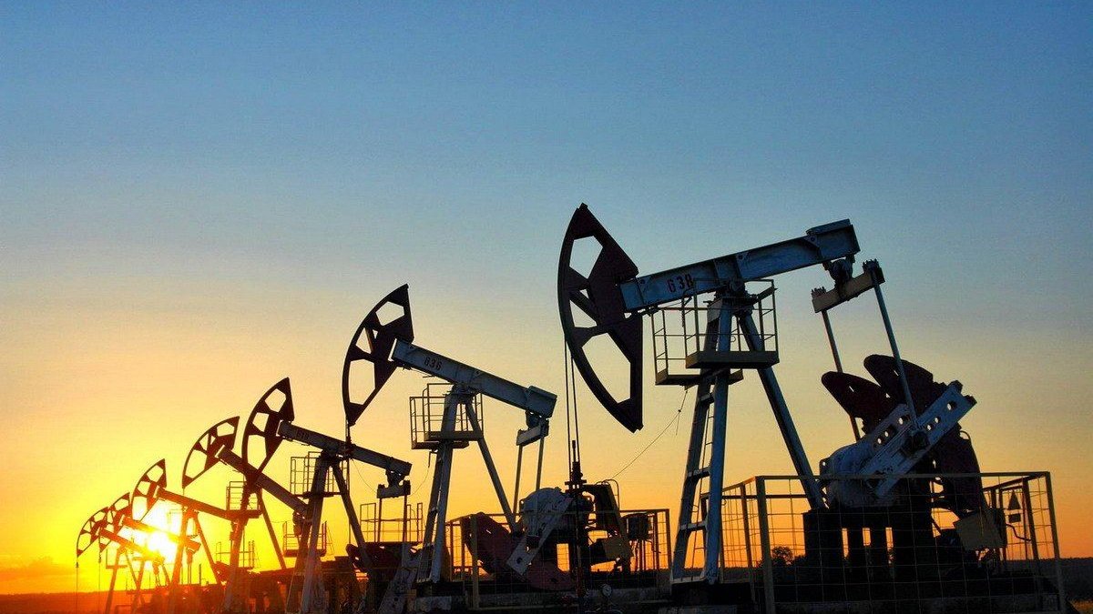 Azərbaycan nefti cüzi ucuzlaşıb