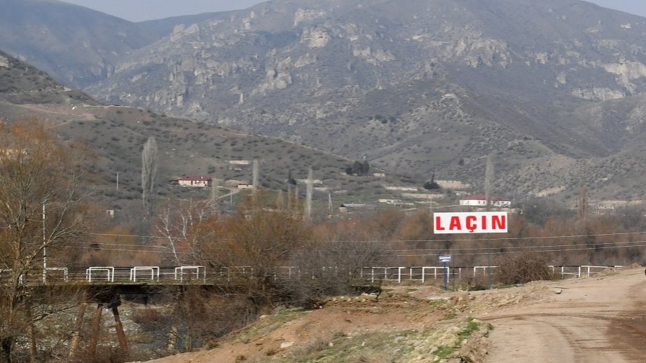Laçına dünyanın iyirmi altı ölkəsindən əlli səyyah gəlib