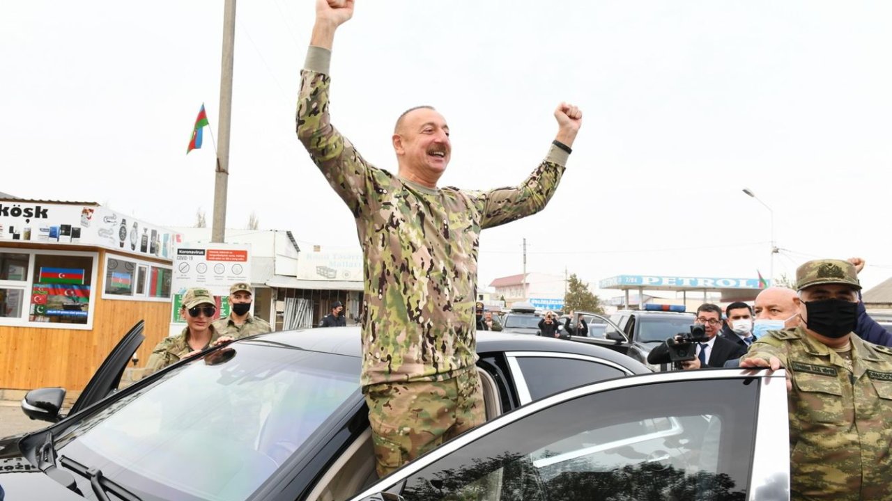 Təqvimimizə qızıl hərflərlə yazılan tarix - Zəfər bayramı (VİDEO)