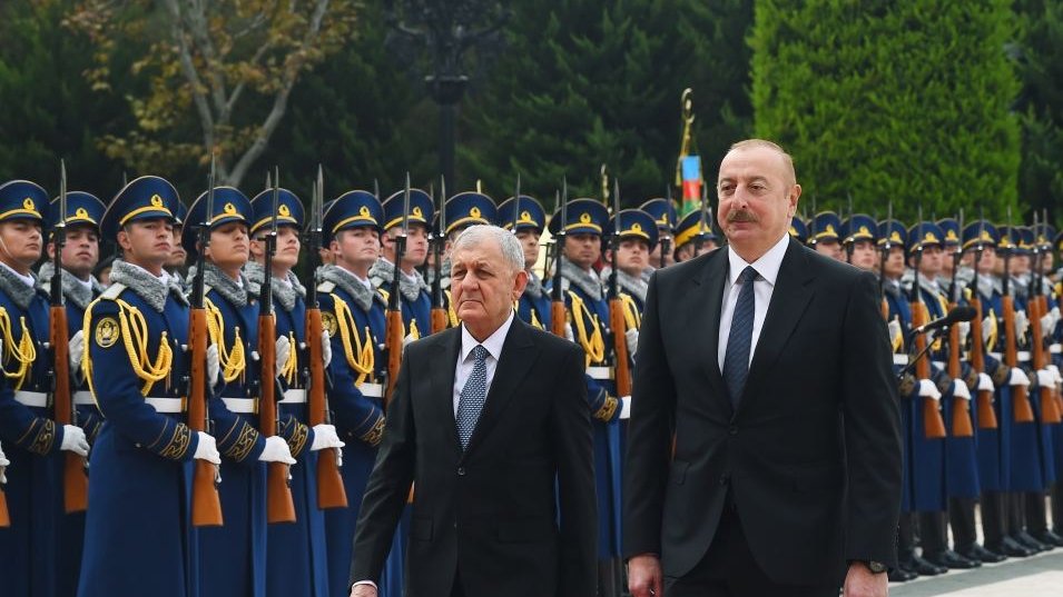 Baku holds official welcome ceremony for President of Iraq (PHOTO)
