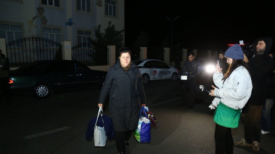 Laçının daha 63 sakini doğma yurda yola salındı