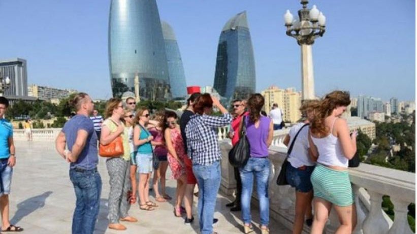 Xərclərin azaldılması turizm gəlirlərini artıracaq? - AÇIQLAMA