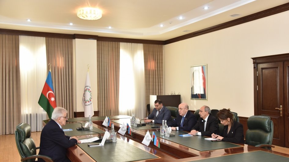 Qərbi Azərbaycan İcmasında TBMM-in üzvü Şamil Ayrımla görüş təşkil edilib