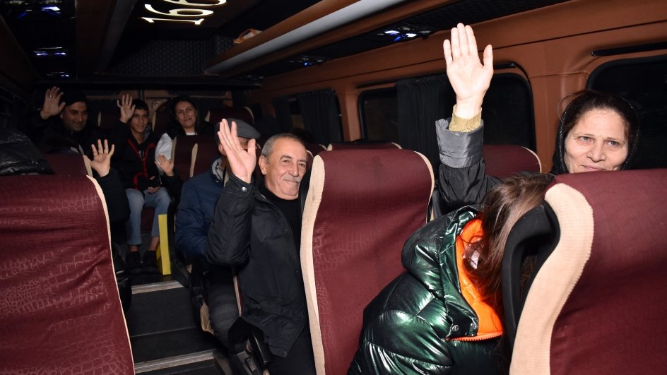 Füzuli şəhərinə növbəti köç karvanı yola düşüb