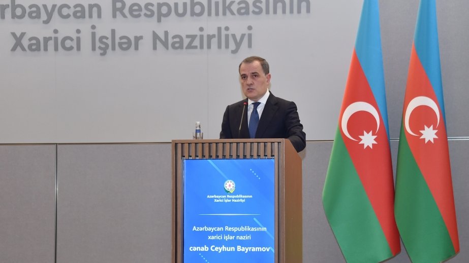 Nazir: Ermənistandan aldığımız sülh sazişi şərhləri üzrə Azərbaycan öz mövqeyini formalaşdırır