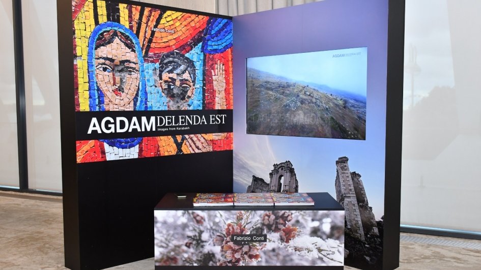 Mədəni İrs Forumu çərçivəsində "Qarabağ incəsənət düşərgəsi" sərgisi açılıb