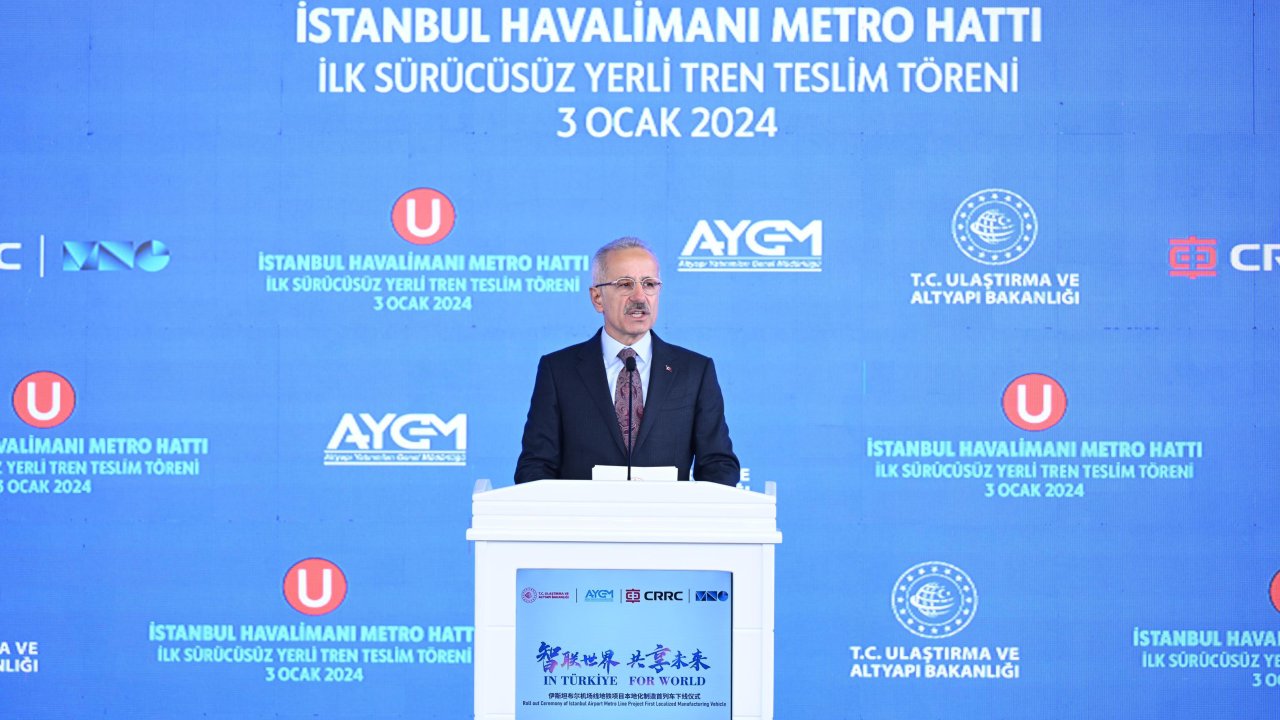 Bakan Uraloğlu: 'Yeni Sakarya' milli elektrikli tren setinde seri üretime geçtik
