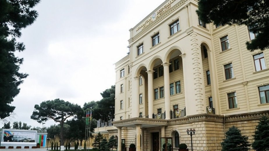 Azərbaycan Ordusunun bir neçə vəzifəli şəxsi ehtiyata və istefaya göndərilib