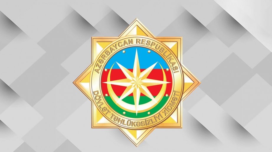 Xarici ölkəyə aid saxta sənədlər hazırlayan transmilli cinayətkar dəstə üzvləri saxlanılıb (VİDEO)