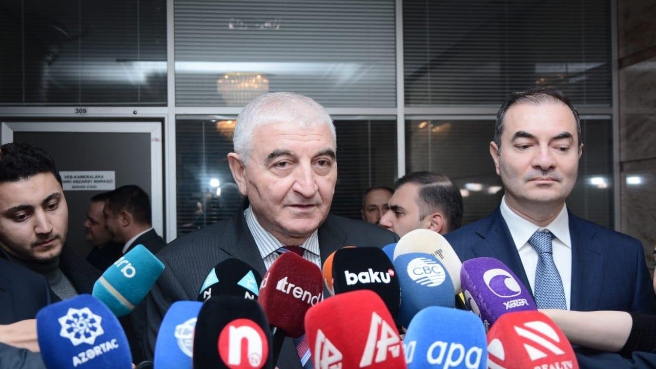 Azerbaijan counts registered observers for extraordinary presidential election