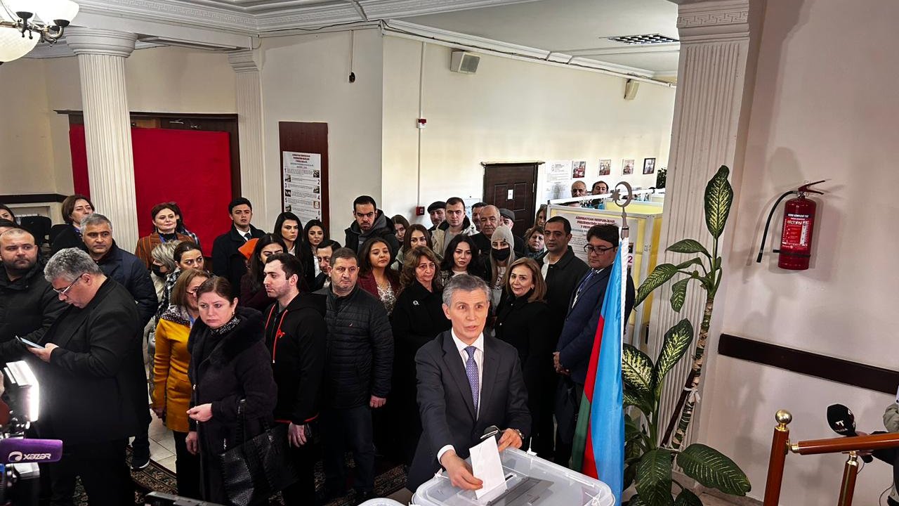 Zahid Oruc səs verdi