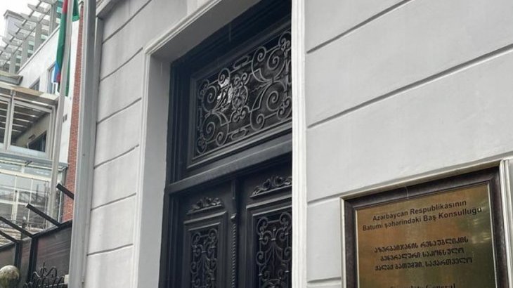 Batumidə yaradılmış seçki məntəqəsində səsvermə başlayıb