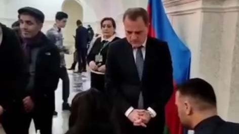 Ceyhun Bayramov səsvermə hüququndan istifadə etdi